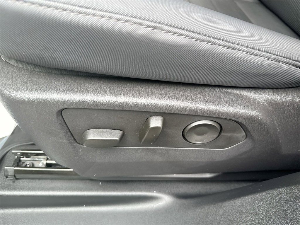 Used 2024 GMC Hummer EV 3X image 14