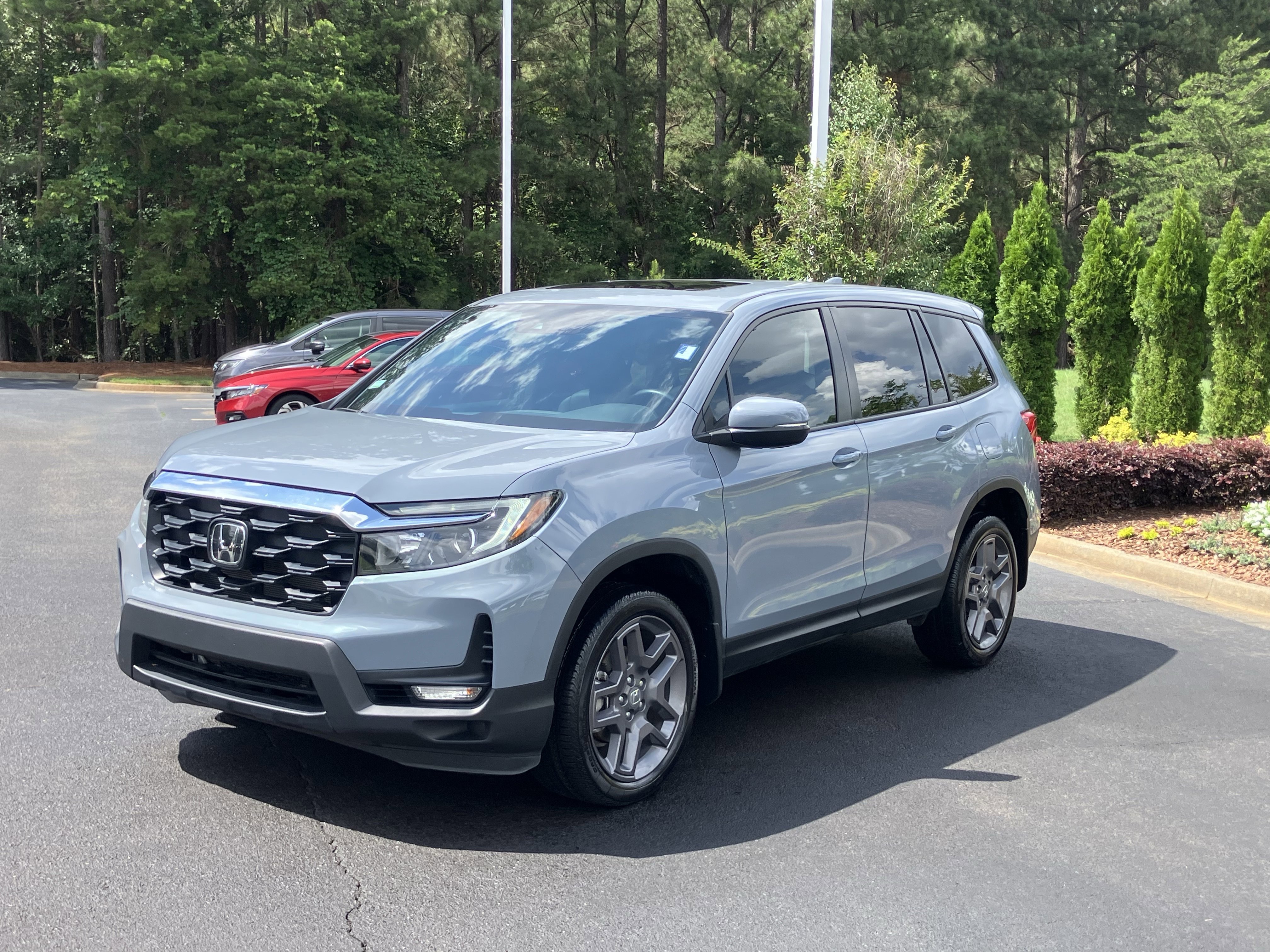 Used 2023 Honda Passport EX-L image 6