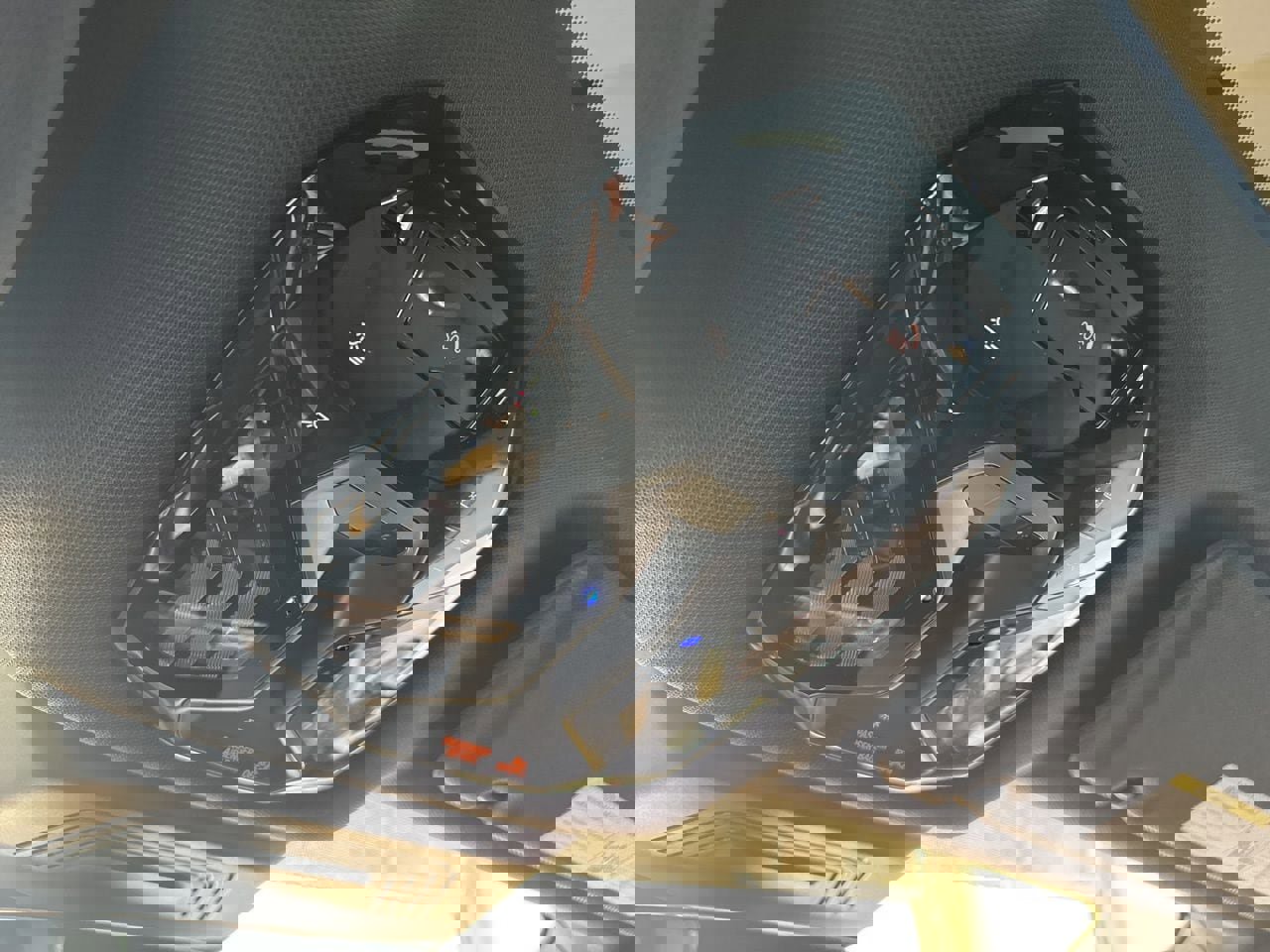 Used 2024 BMW iX xDrive50 w/ Sport Package image 32