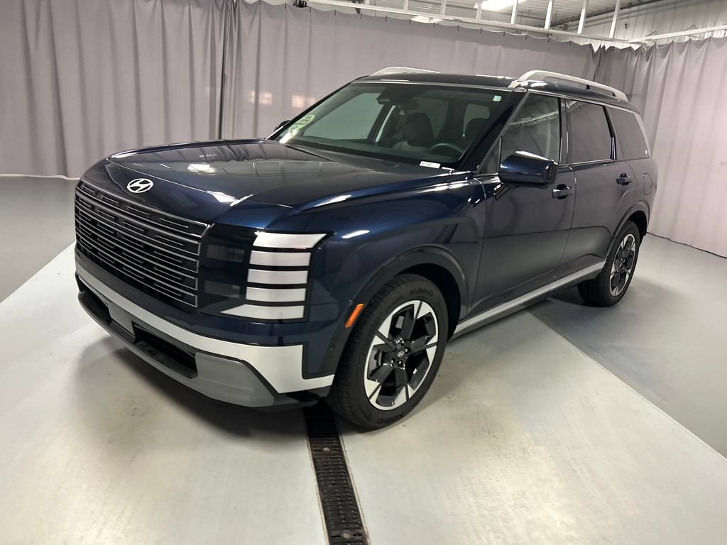 Used 2026 Hyundai Palisade Limited AWD/4WD image 3