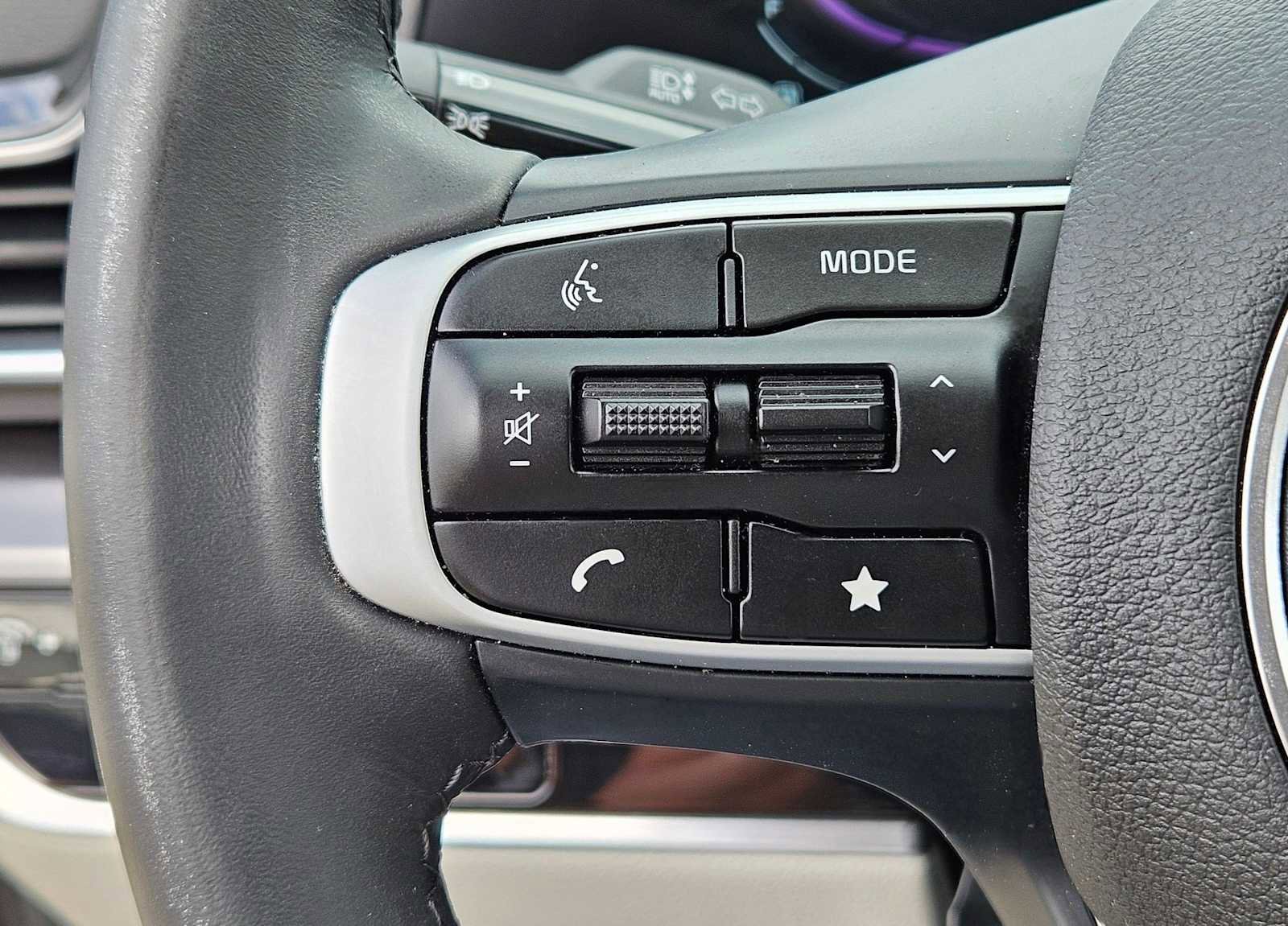 Certified 2024 Kia Sportage EX FWD image 23