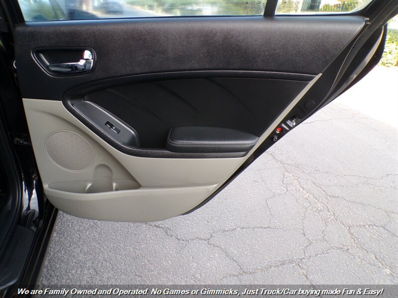 Used 2014 Kia Forte EX FWD image 24