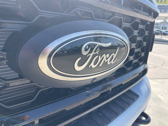 New 2026 Ford F250 XLT w/ XLT Premium Package AWD/4WD image 30