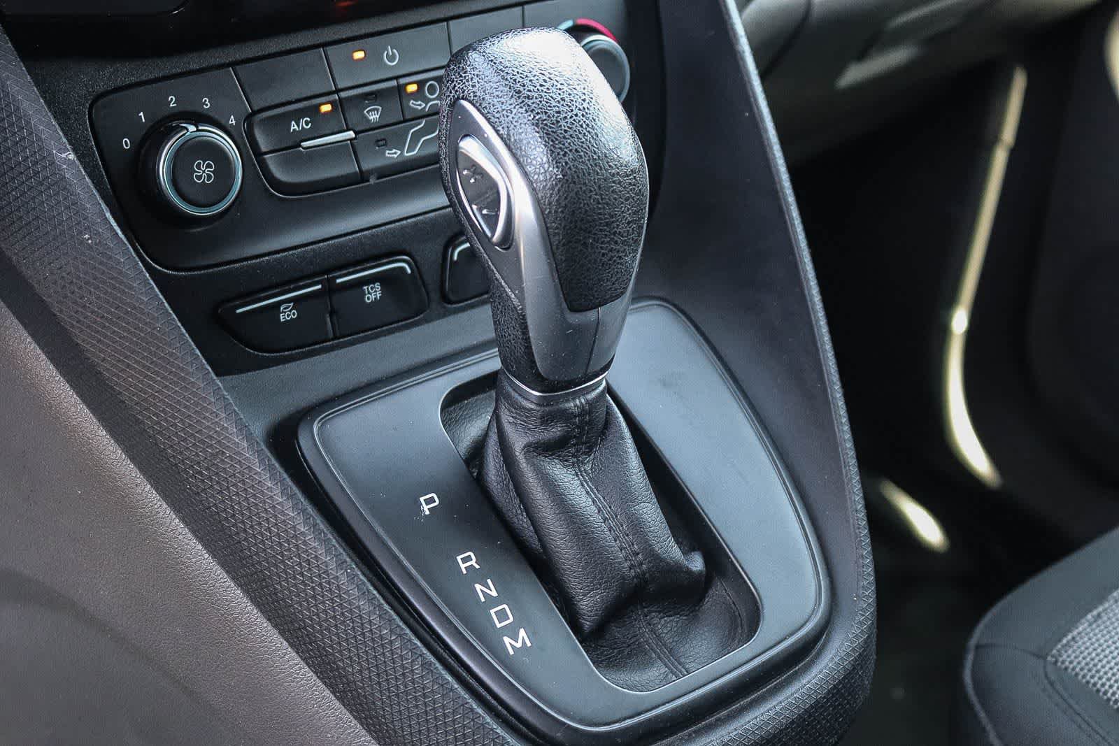 Used 2020 Ford Transit Connect XL FWD image 18
