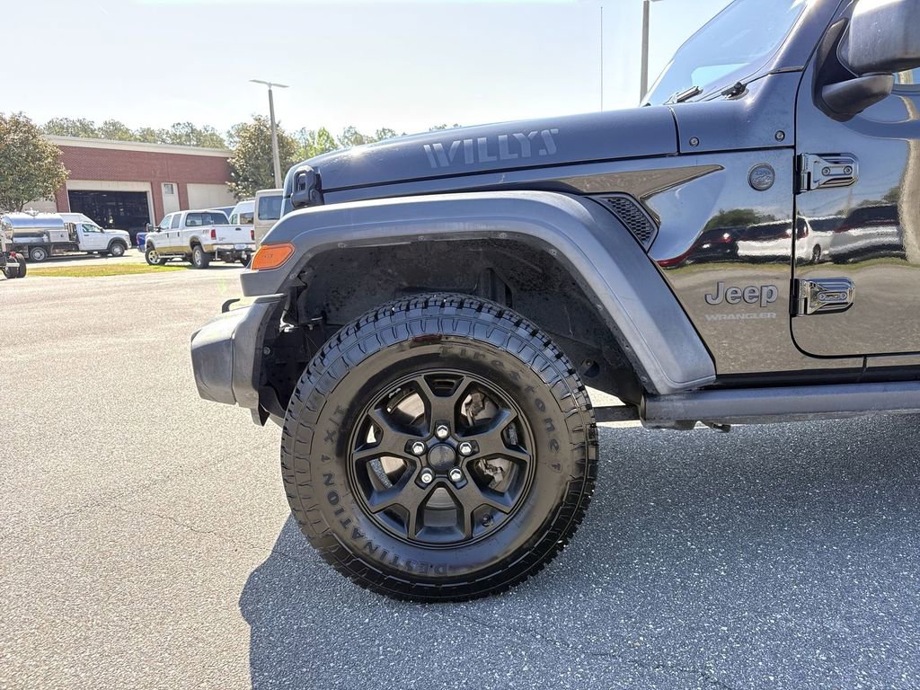 Used 2020 Jeep Wrangler Sport AWD/4WD image 9