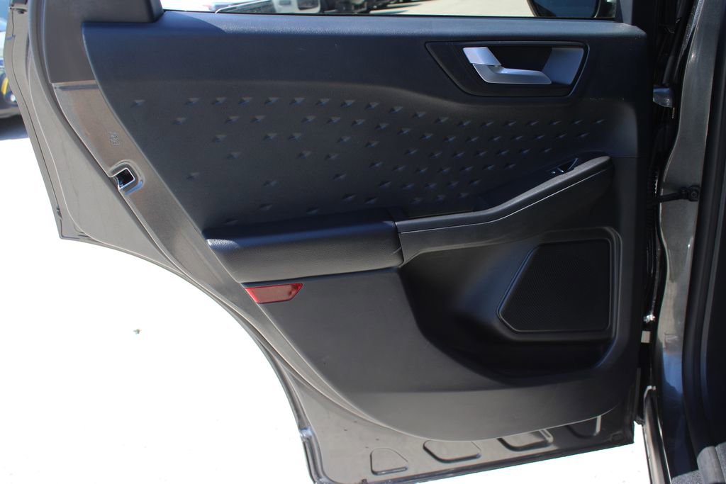 Used 2020 Ford Escape SEL FWD image 22