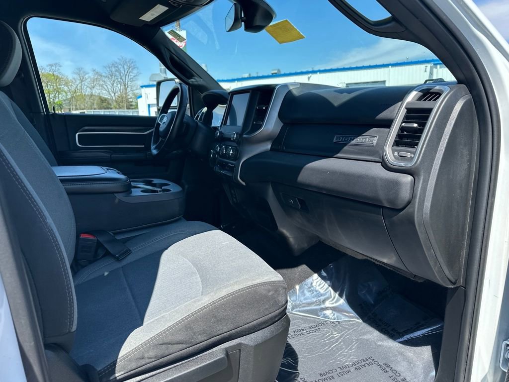 Used 2024 RAM 2500 Big Horn AWD/4WD image 15