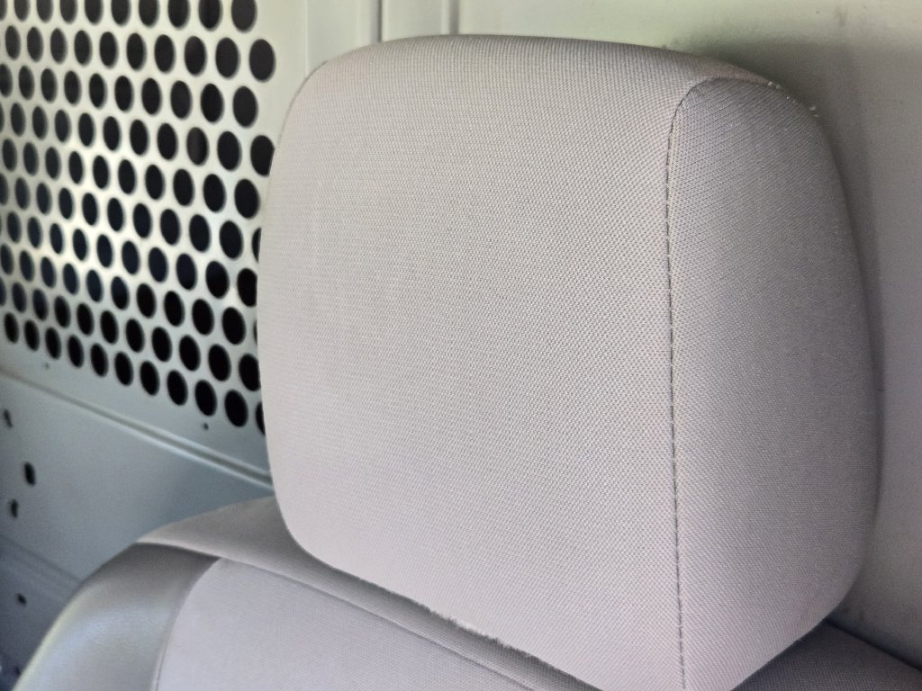 Used 2020 Nissan NV 2500 SV RWD image 13