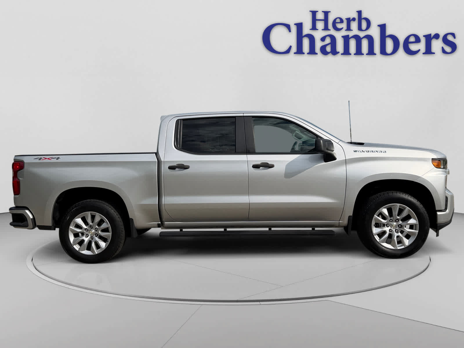 Used 2020 Chevrolet Silverado 1500 Custom w/ Trailering Package AWD/4WD image 11