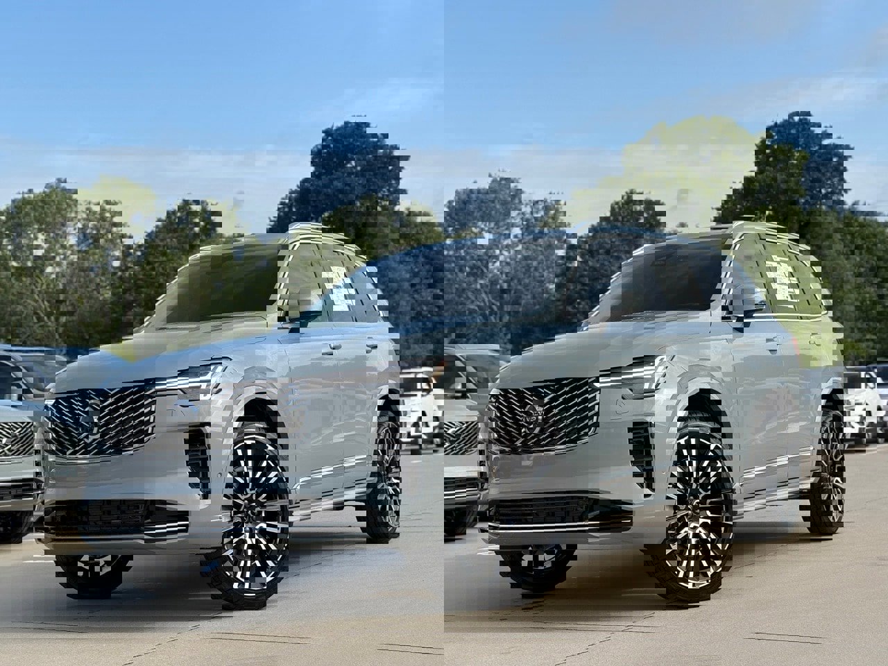 New 2026 Volvo XC90 B6 Ultra w/ Lounge Package video 1