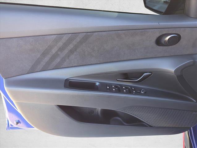 Used 2025 Hyundai Elantra N image 7