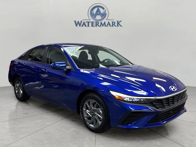 New 2026 Hyundai Elantra Blue image 7