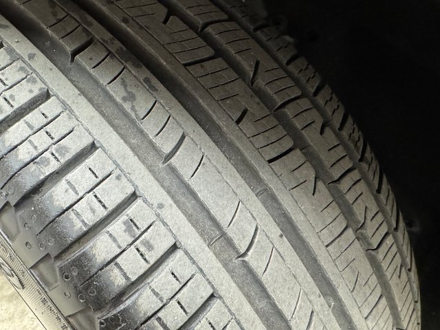 Certified 2024 Ford Edge ST-Line image 29