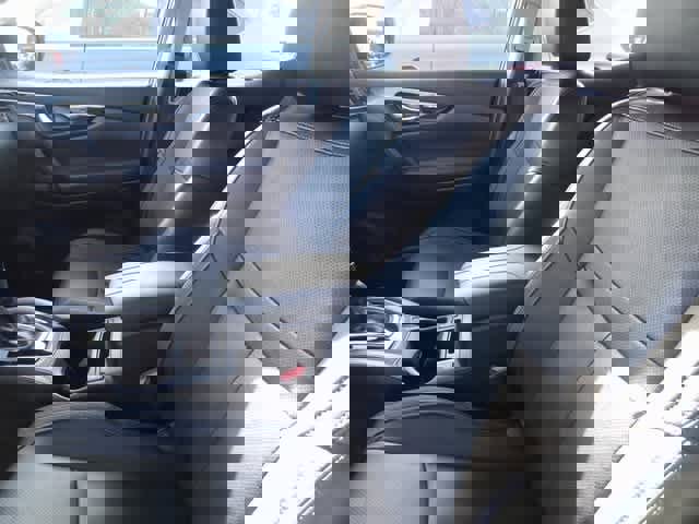 Used 2019 Nissan Rogue Sport SL image 6