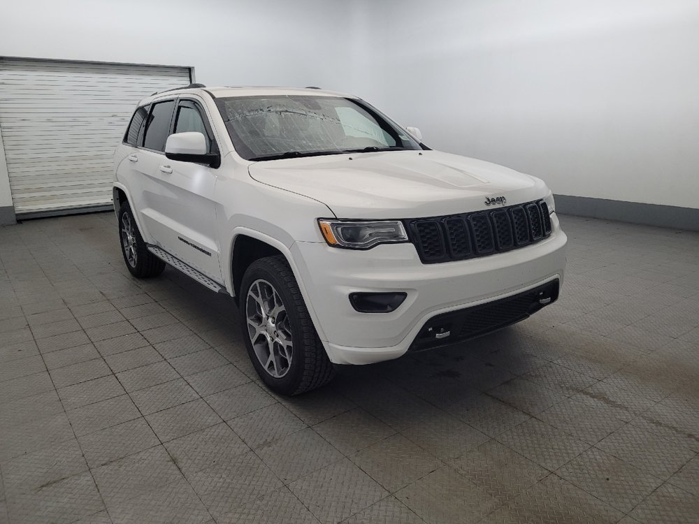 Used 2019 Jeep Grand Cherokee Overland AWD/4WD image 13