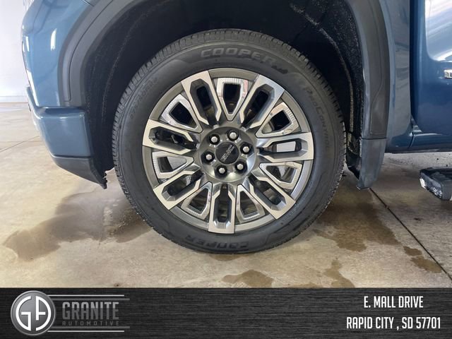 Used 2024 GMC Sierra 1500 Denali Ultimate AWD/4WD image 18