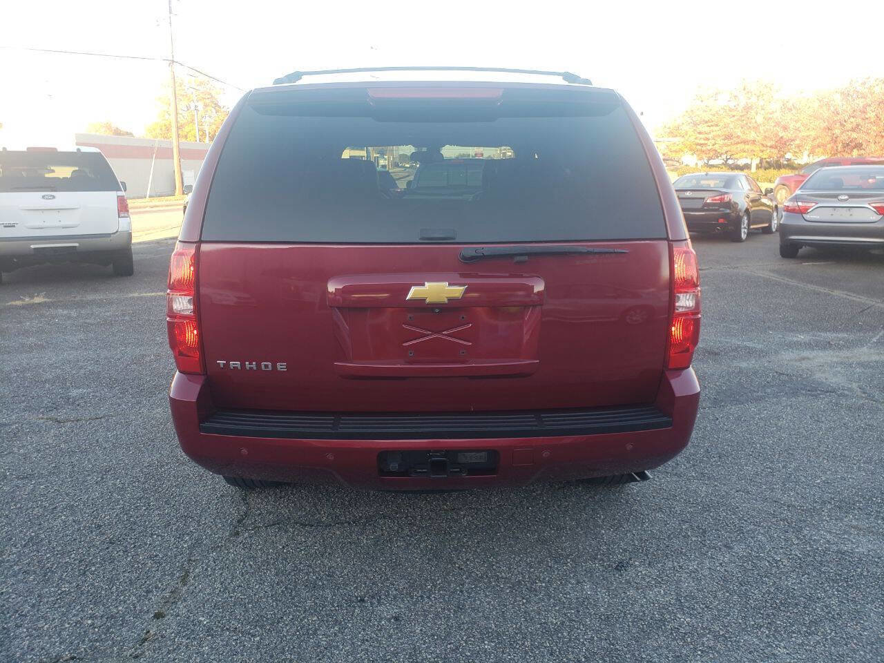 Used 2007 Chevrolet Tahoe LTZ w/ LTZ Preferred Equipment Group image 4