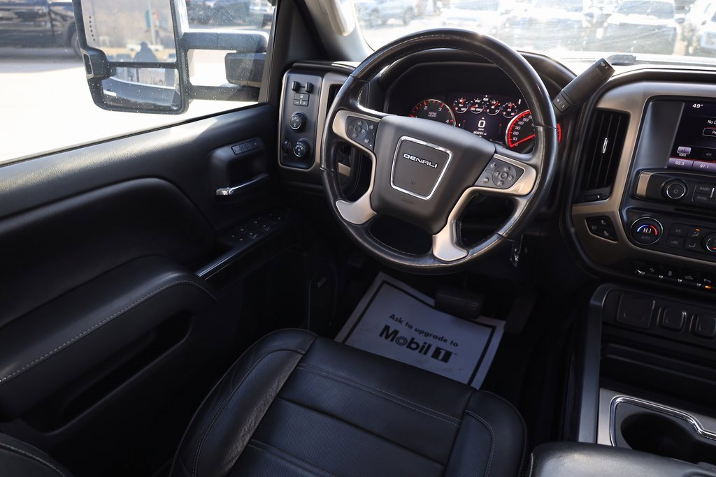Used 2015 GMC Sierra 3500 Denali w/ Duramax Plus Package image 19