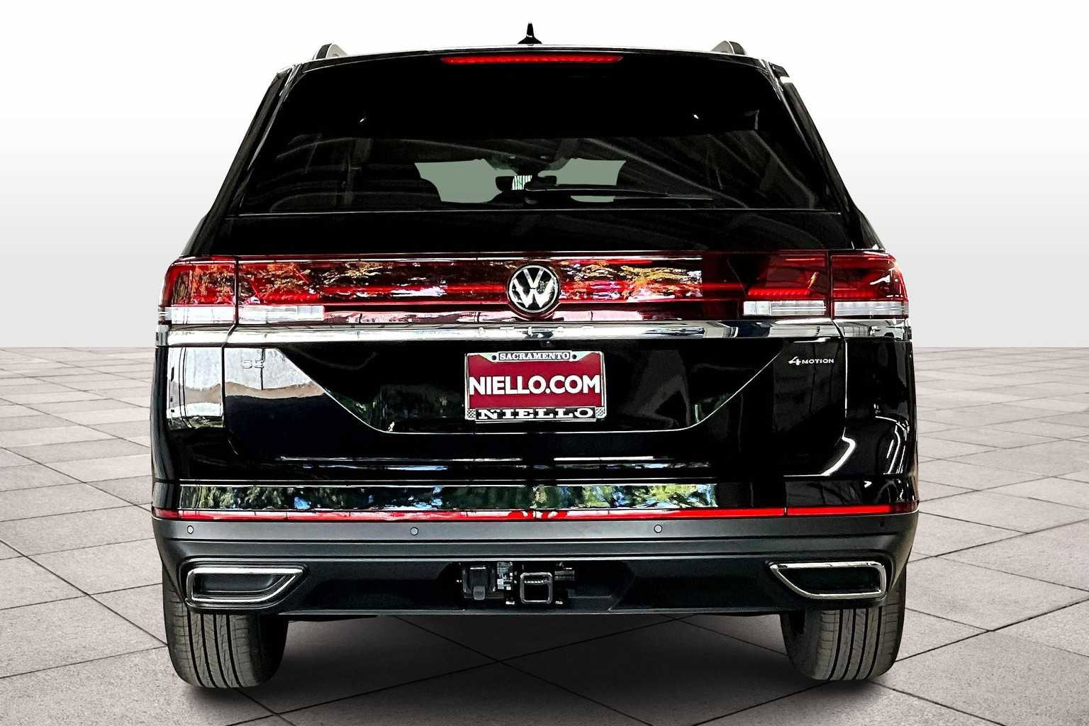 New 2026 Volkswagen Atlas SE image 6