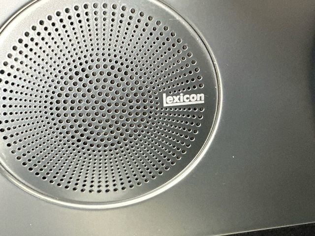 Used 2023 Genesis G70 2.0T w/ Sport Prestige Package image 20