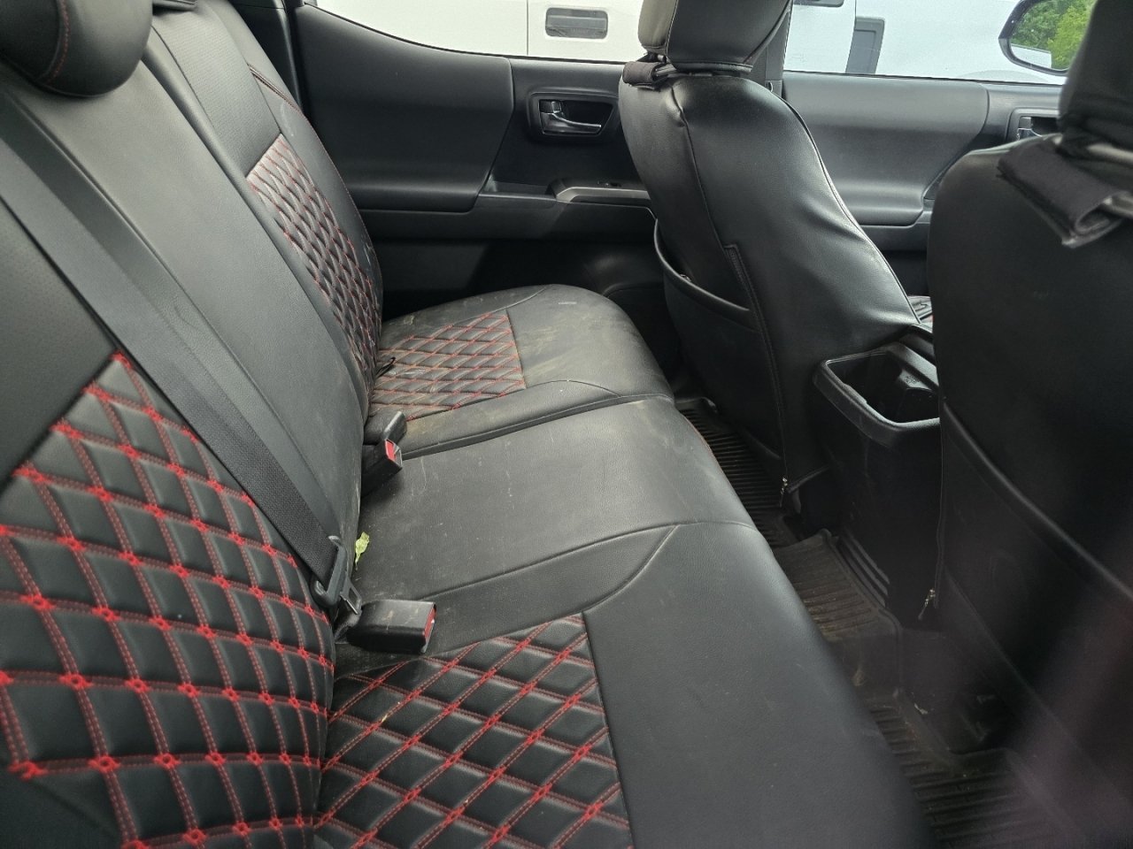 Used 2018 Toyota Tacoma TRD Sport w/ Technology Package AWD/4WD image 14