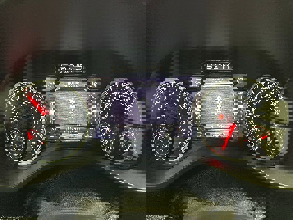 Used 2022 RAM 1500 Laramie image 24