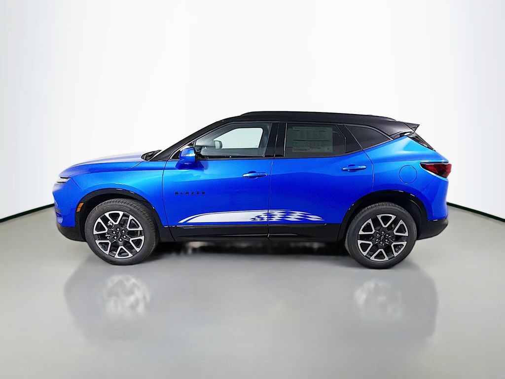 New 2026 Chevrolet Blazer RS w/ LPO, Exterior Decal Package AWD/4WD image 8