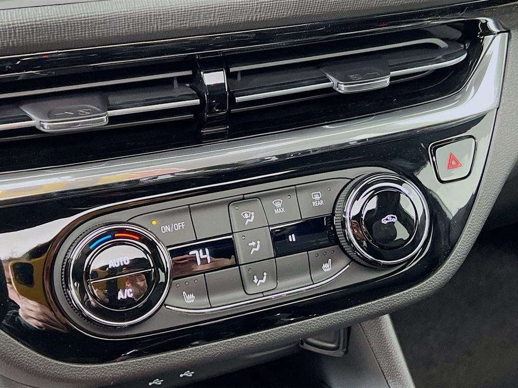 New 2026 Buick Envista Sport Touring w/ Convenience I Package FWD image 14