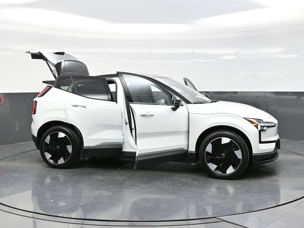 New 2026 Volvo EX30 Plus w/ Protection Package Premier AWD/4WD image 41