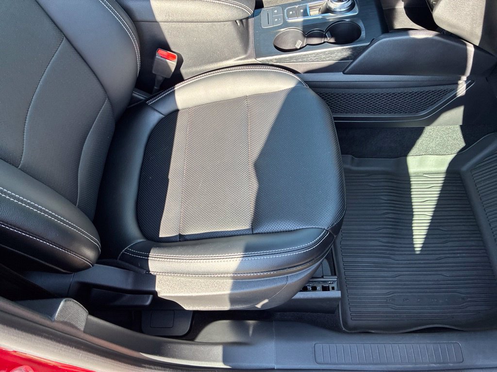 Used 2022 Ford Escape SEL AWD/4WD image 45