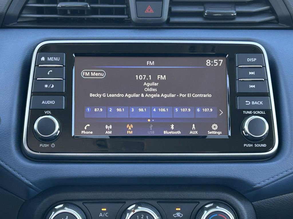 New 2025 Nissan Versa SV image 12