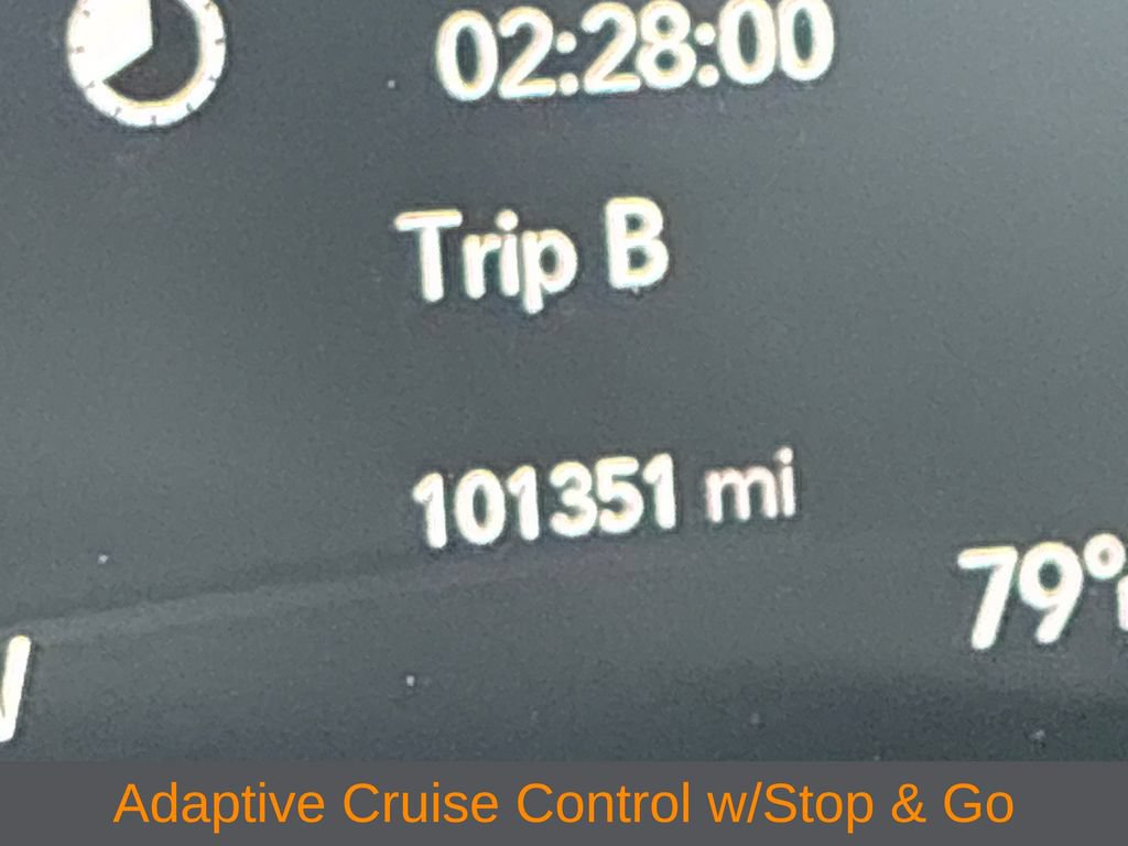 Used 2017 Chrysler Pacifica Touring-L Plus w/ Advanced Safetytec Group FWD image 10