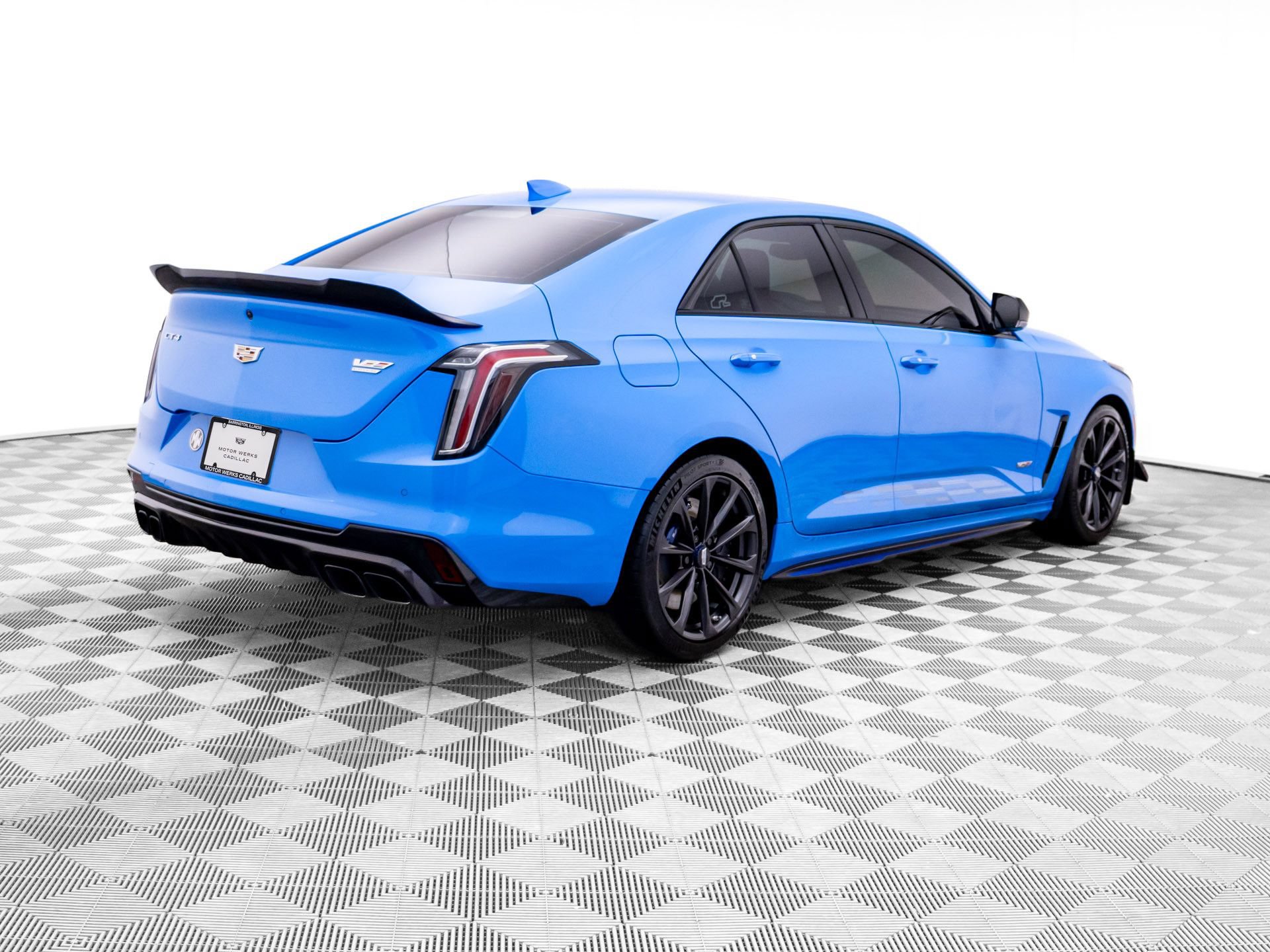 Certified 2023 Cadillac CT4 V Blackwing w/ Watkins Glen IMSA Edition RWD image 5