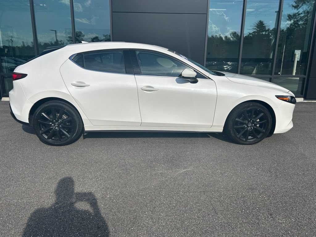 Certified 2022 MAZDA MAZDA3 s FWD image 3