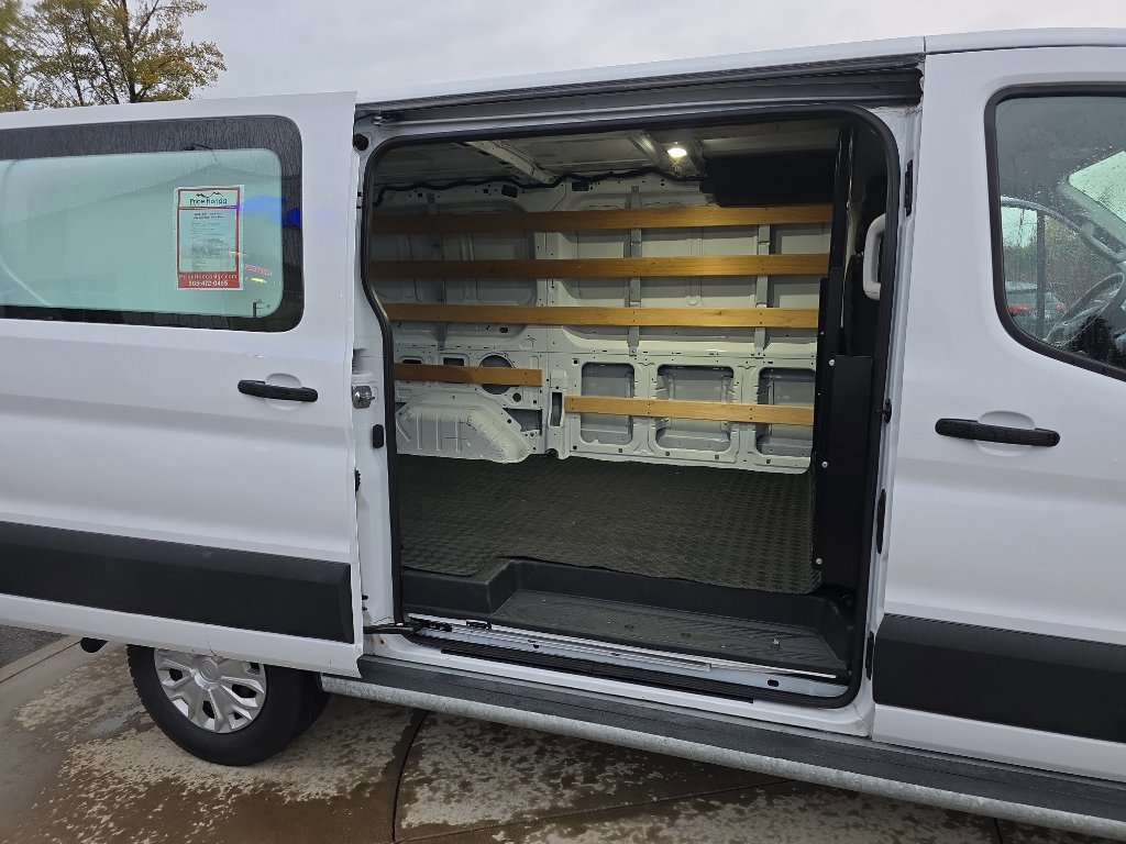 Used 2023 Ford Transit 250 Low Roof w/ Exterior Upgrade Package image 33