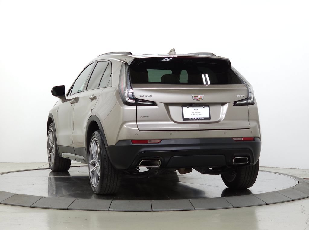 Used 2023 Cadillac XT4 Sport AWD/4WD image 3