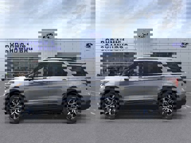 New 2026 Ford Explorer ST-Line image 3