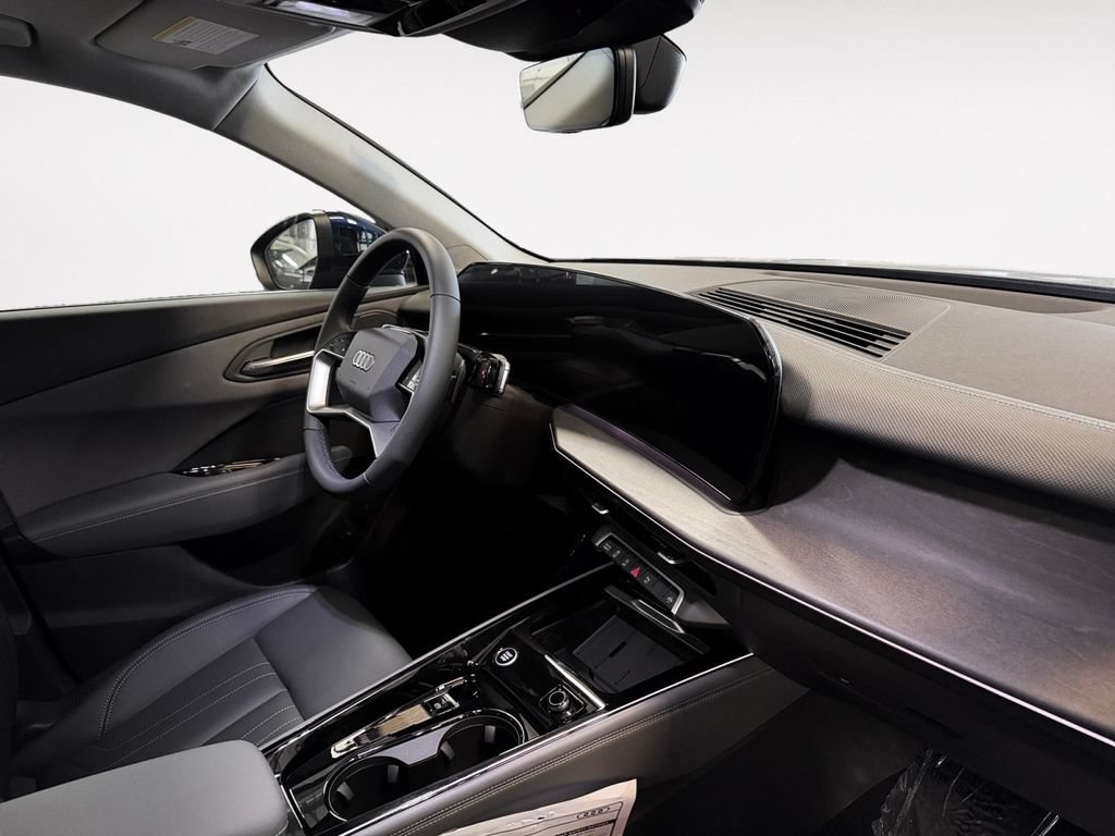 New 2026 Audi Q3 quattro 2.0T AWD/4WD image 9