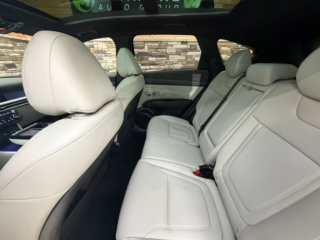 Certified 2025 Hyundai Tucson Limited image 29