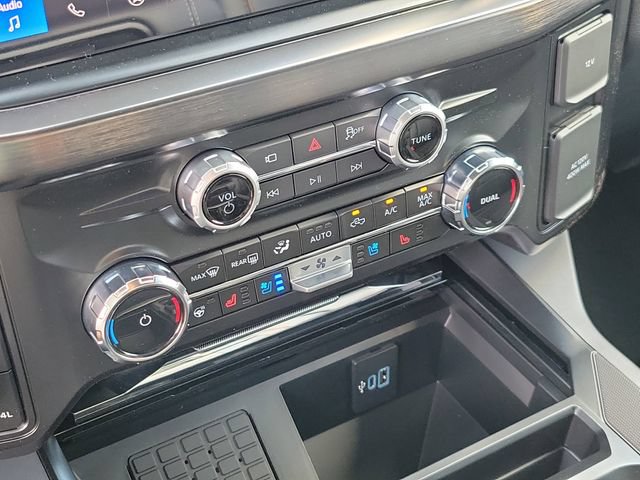 New 2026 Ford F250 Lariat w/ Lariat Premium Package AWD/4WD image 15