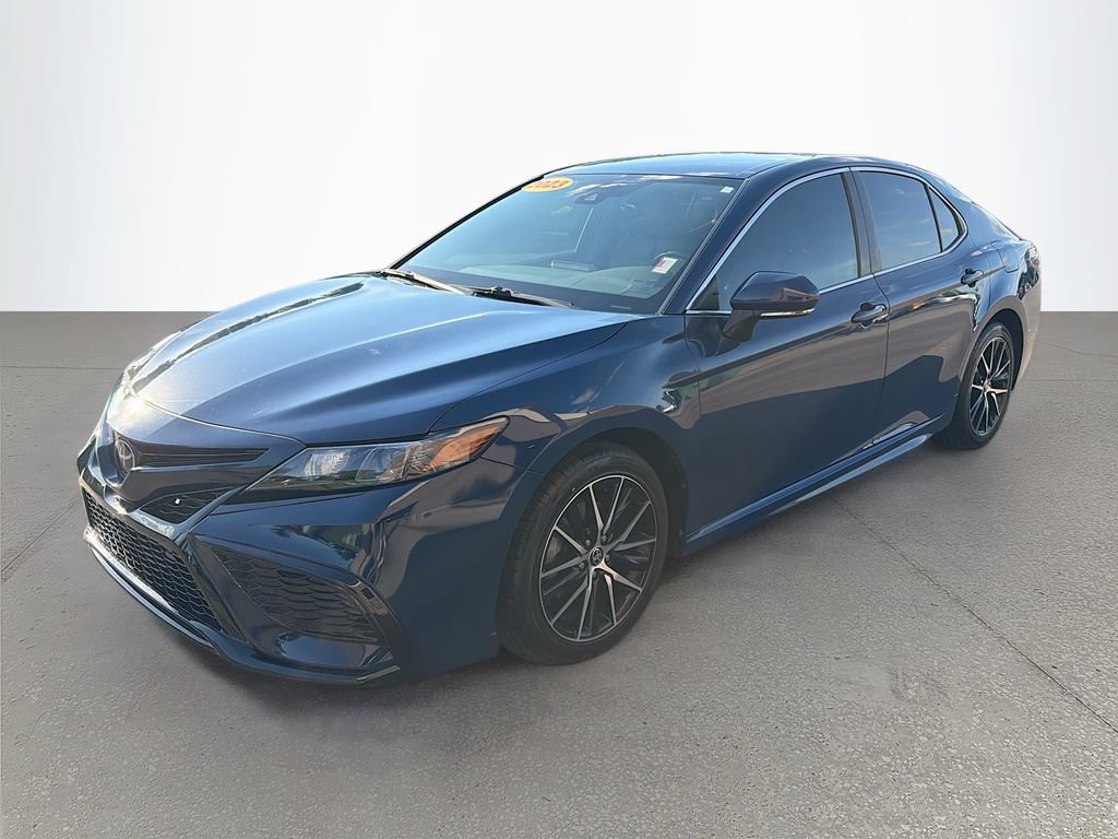 Used 2023 Toyota Camry SE FWD image 8