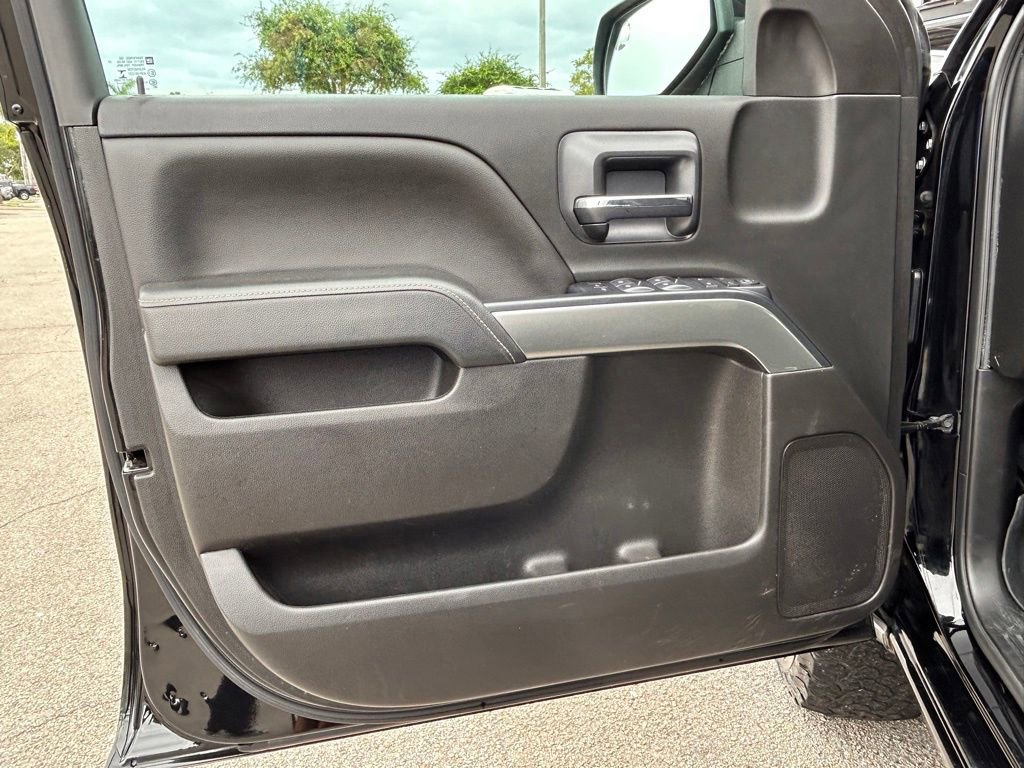 Used 2019 Chevrolet Silverado 1500 LT AWD/4WD image 34