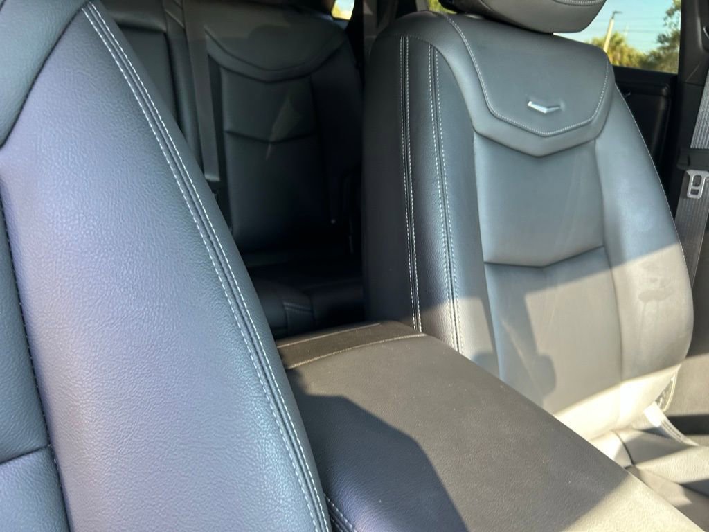Used 2024 Cadillac XT5 Luxury image 38