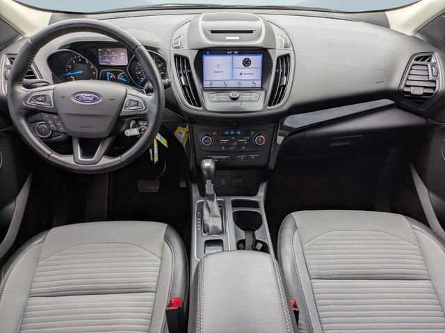 Used 2017 Ford Escape SE w/ Equipment Group 201A FWD image 17