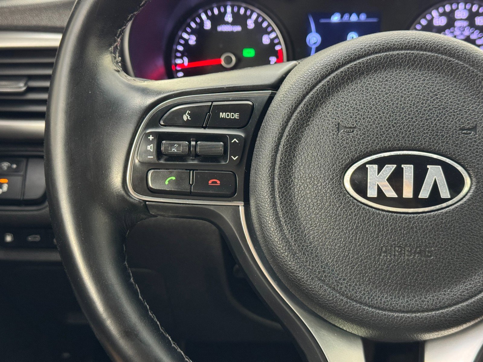 Used 2018 Kia Optima S w/ Panoramic Sunroof Package image 20