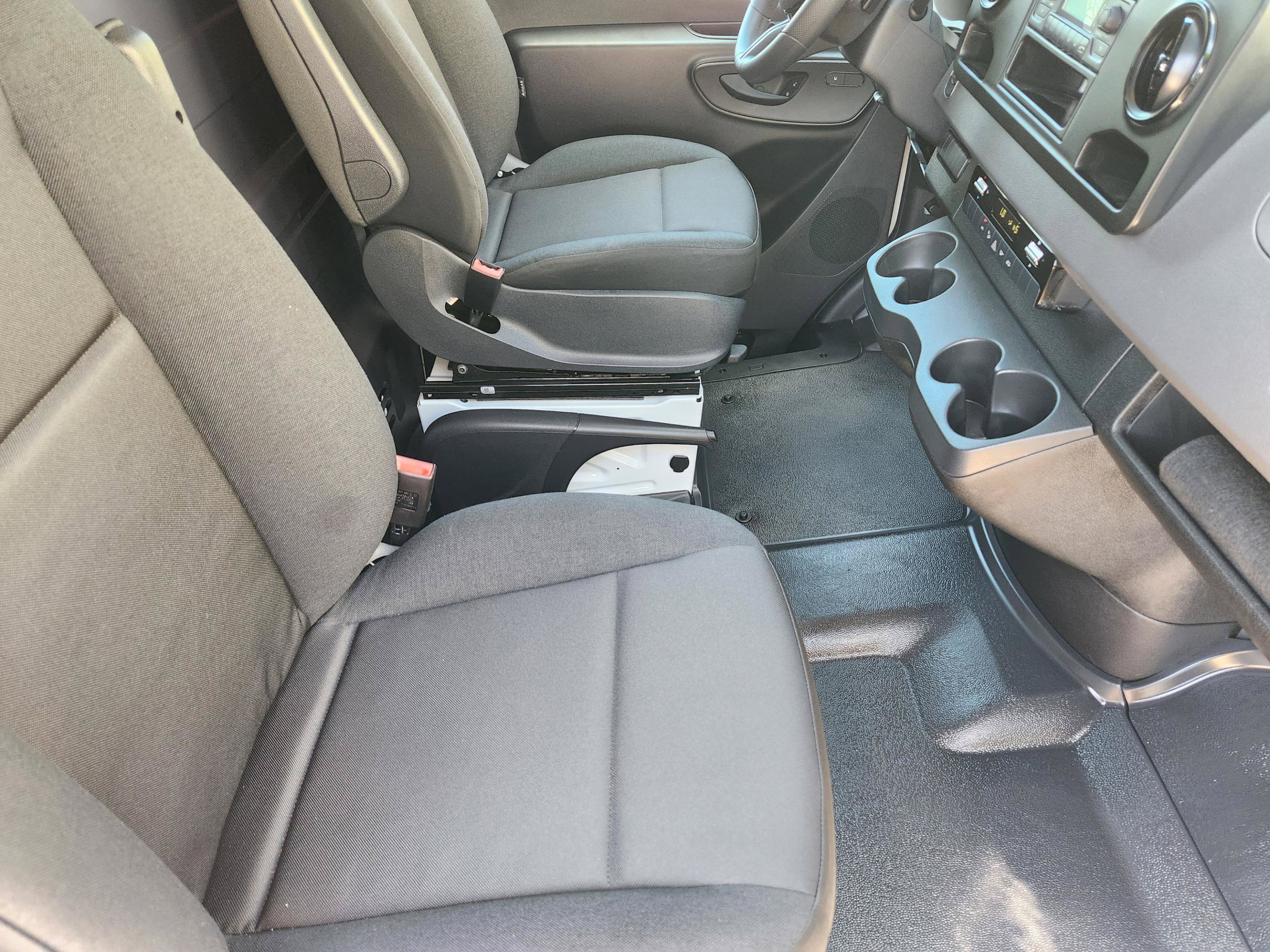 Certified 2025 Mercedes-Benz Sprinter 2500 image 7