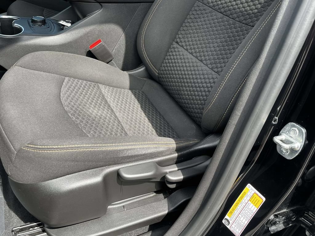 Certified 2021 GMC Terrain SLE w/ LPO, Floor Liner Package AWD/4WD image 20