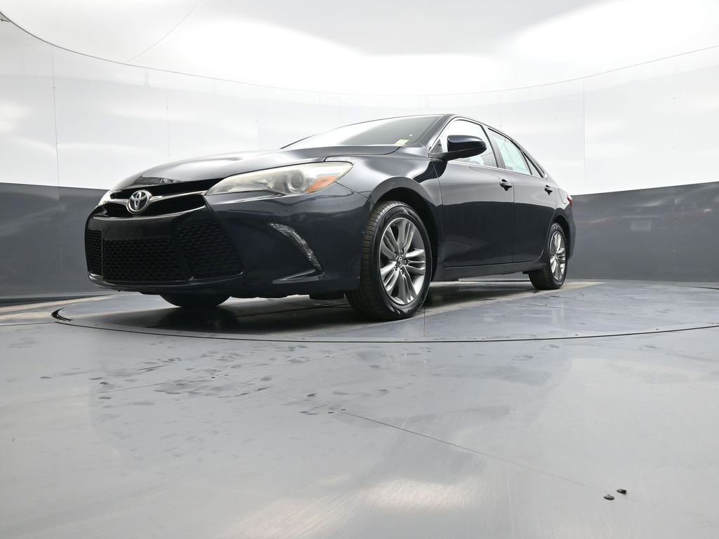 Used 2016 Toyota Camry SE image 24