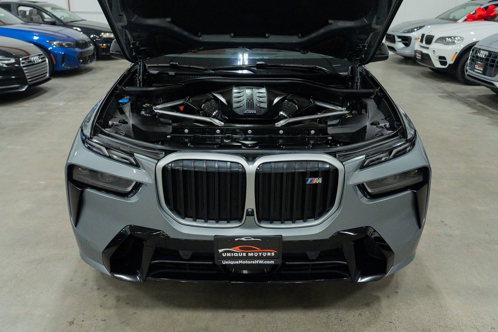 Used 2023 BMW X7 M60i image 75