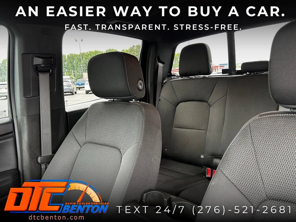 Used 2023 Chevrolet Colorado LT w/ LT Convenience Package II RWD image 12